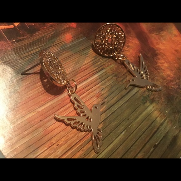 Hummingbird gold earrings handmade BEAUTIFUL new - Picture 8 of 12
